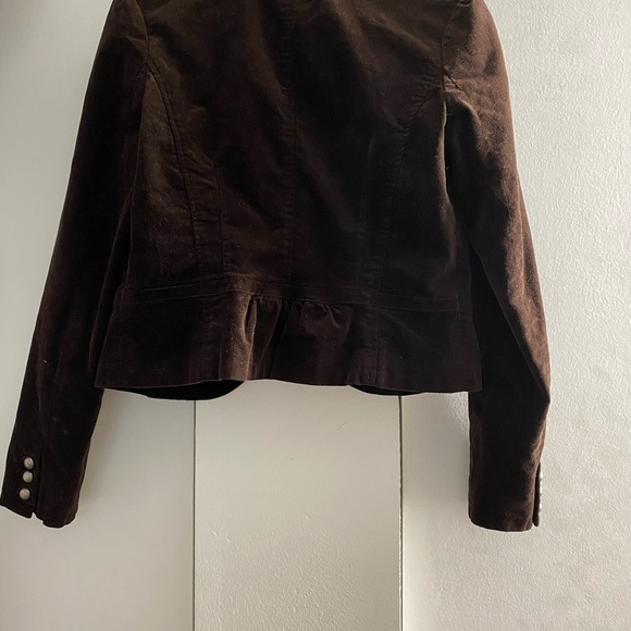 Blazer - Picture 3 of 3